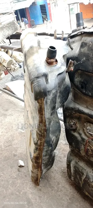 Toyota Fish Fuel Tank