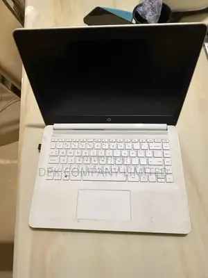 Laptop HP 8GB Intel SSD 140GB