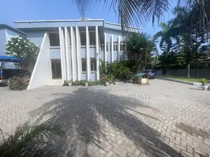 3bdrm Apartment in East Legon, Adjiriganor for rent