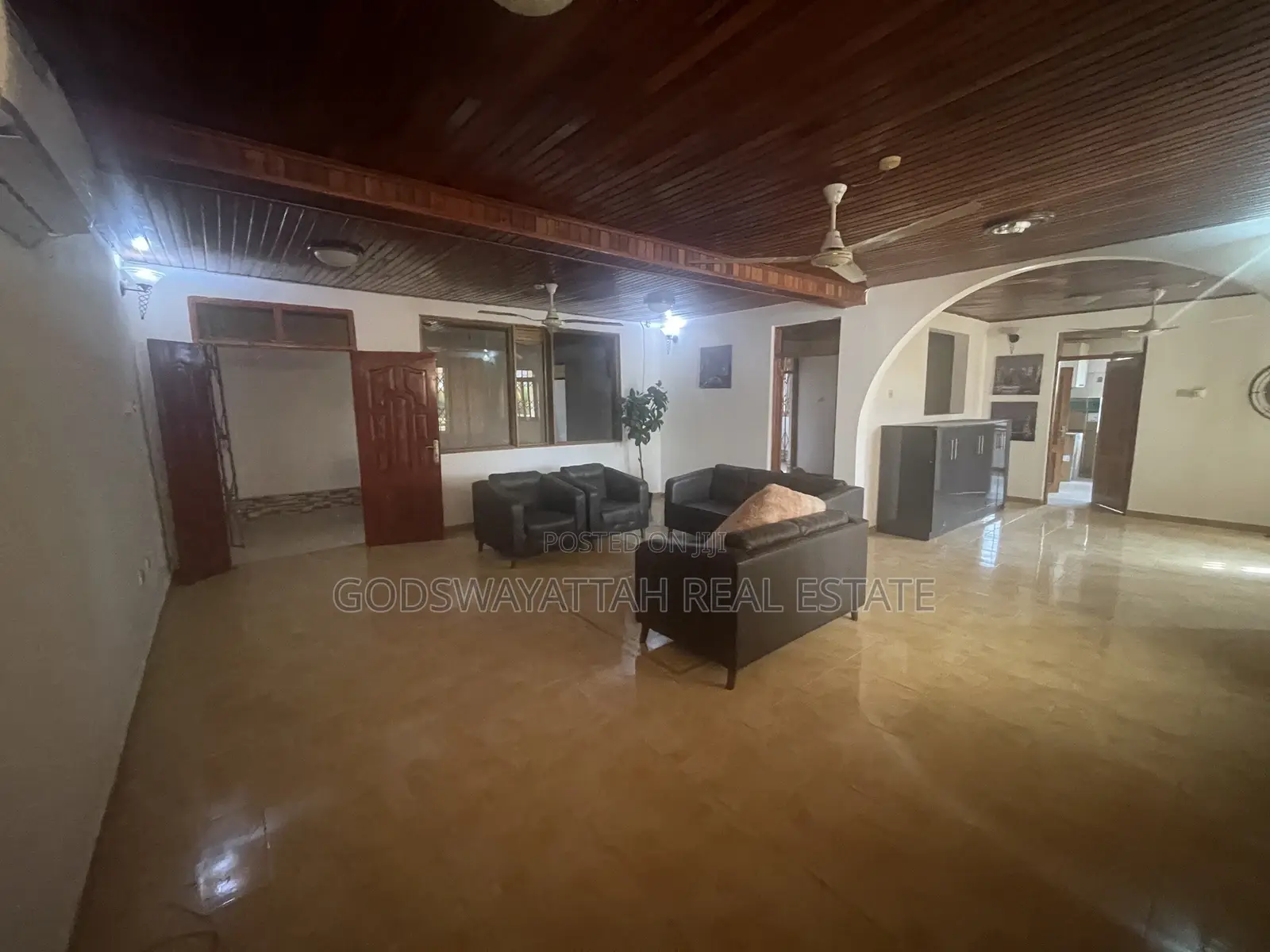 3bdrm Apartment in East Legon, Adjiriganor for rent
