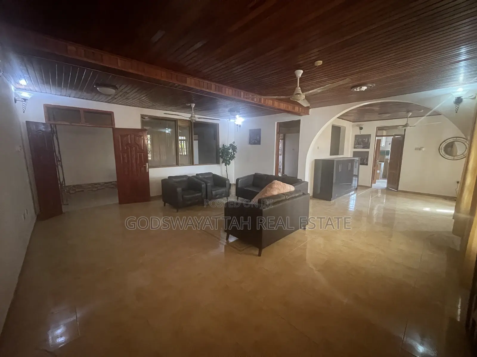 3bdrm Apartment in East Legon, Adjiriganor for rent