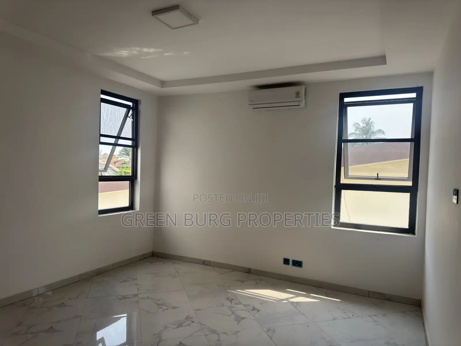 5bdrm House in Green, East Legon for rent