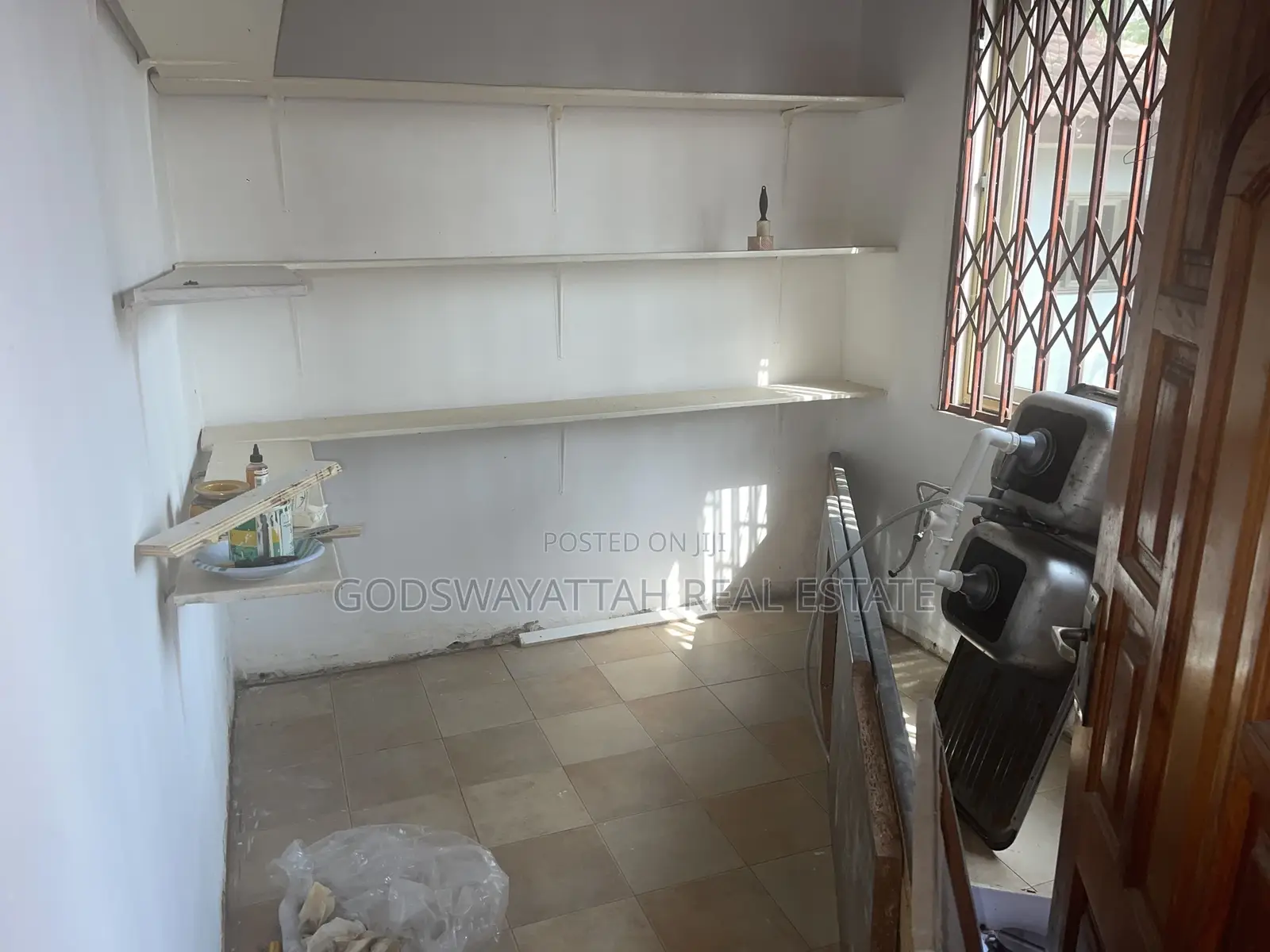 3bdrm Apartment in East Legon, Adjiriganor for rent