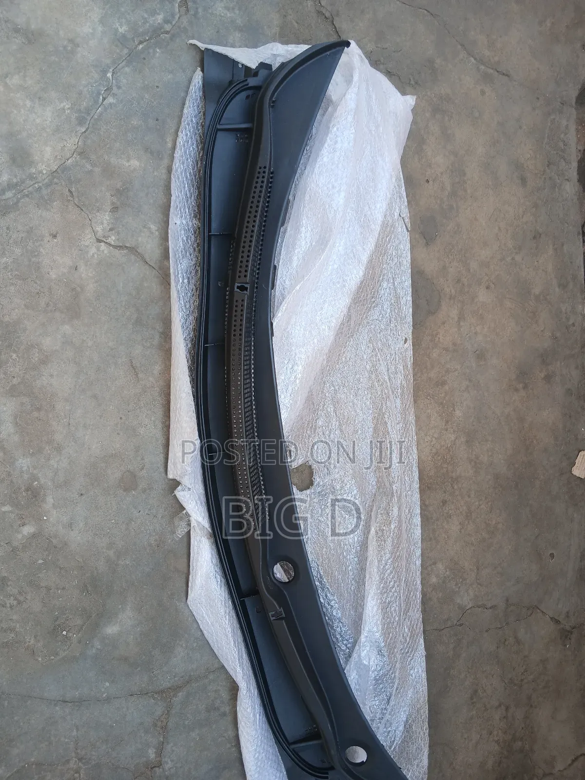 Hyundai Accent 2012 Wiper Panel
