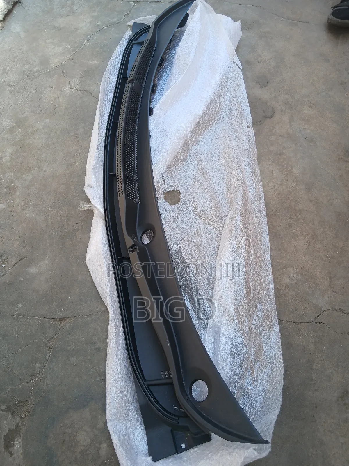 Hyundai Accent 2012 Wiper Panel