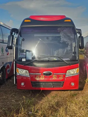 Bus 2011 Red
