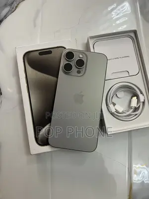 Apple iPhone 15 Pro Max 256 GB Silver