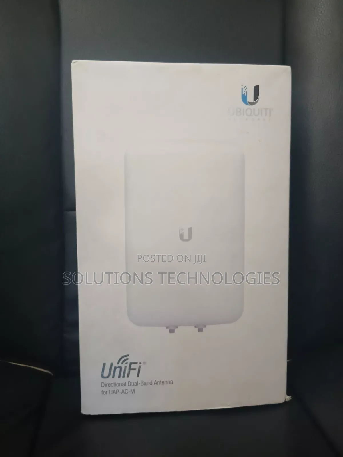 Unifi Directional Dual-Band Antenna