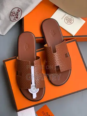Hermes Men’S Leather Slippers Brown