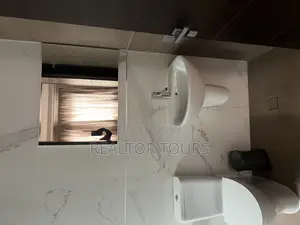4bdrm House in East Legon for rent