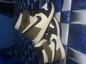 Original Nike Sneakers Available for Sale Very Cool Price