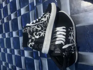 Original Sakteobard Shoe