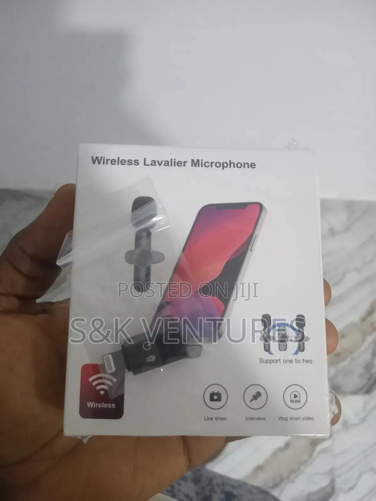 2 in 1 Wireless Lavalier Microphone