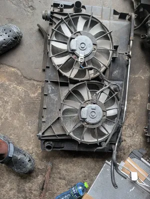 Toyota Rav4 2013,2014,2015,2016,2017,2018 Radiator and Fan
