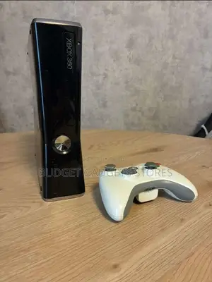 Xbox 360 Game Console