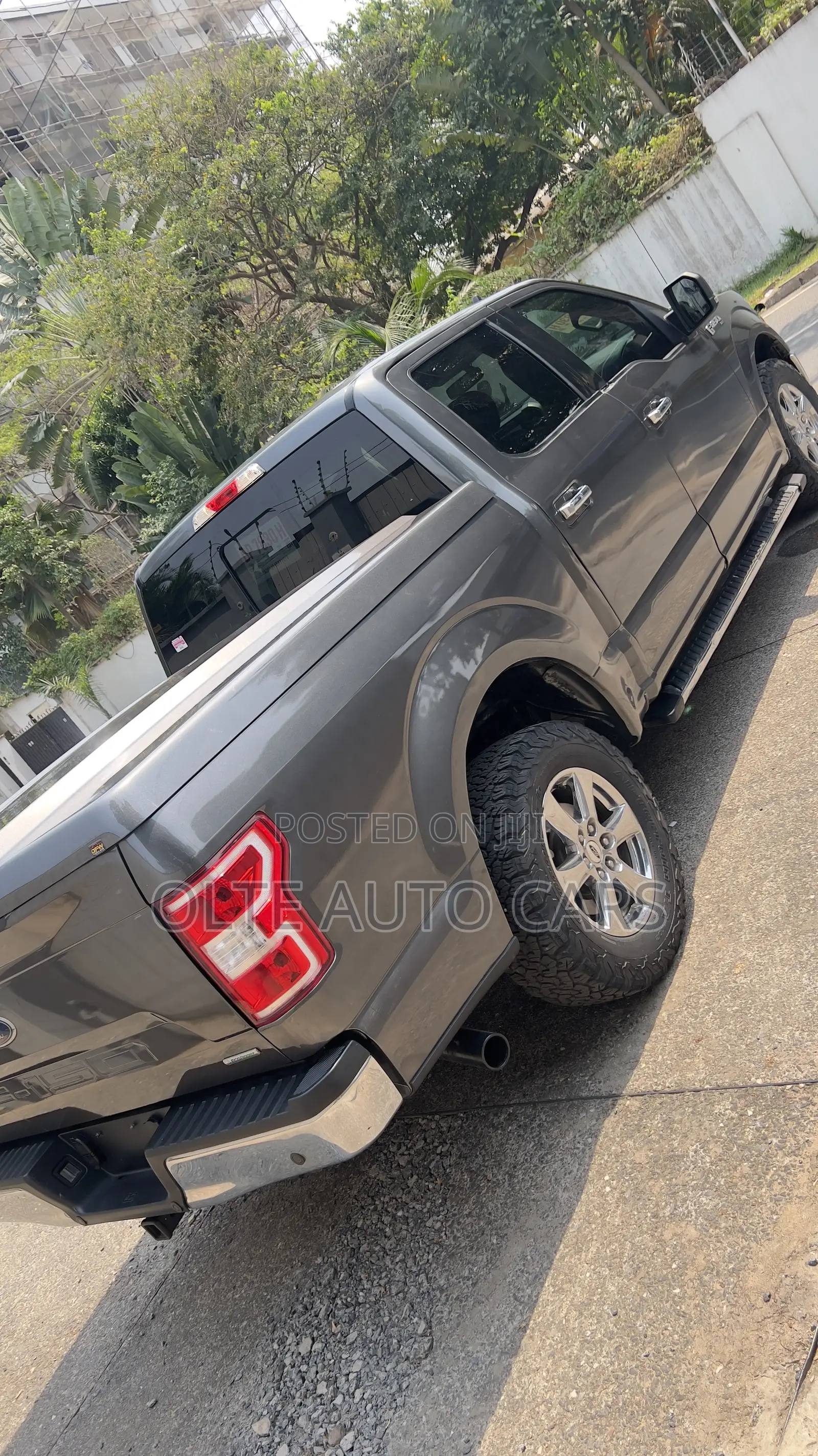 Ford F-150 XLT 4x2 SuperCab Styleside 8 ft. box 163 in. WB 2020 Gray