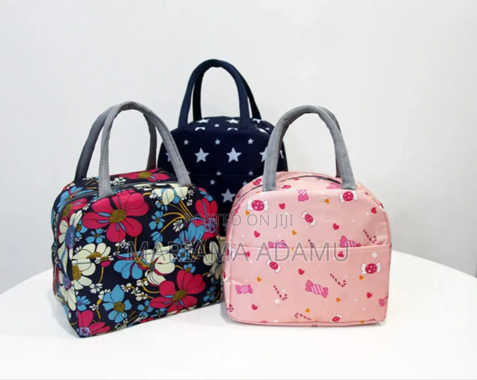 Make-ups & Cosmetics Bags