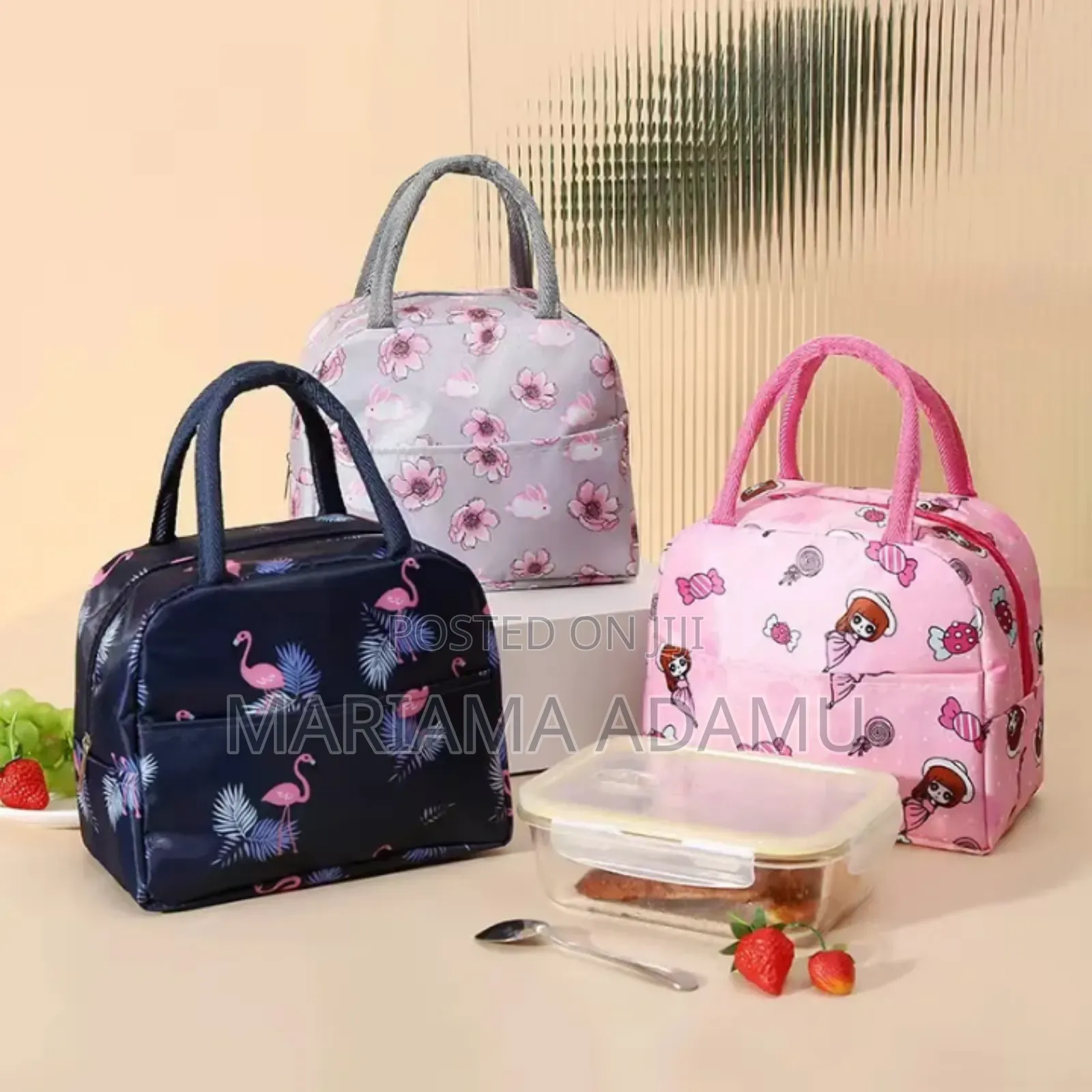 Make-ups & Cosmetics Bags
