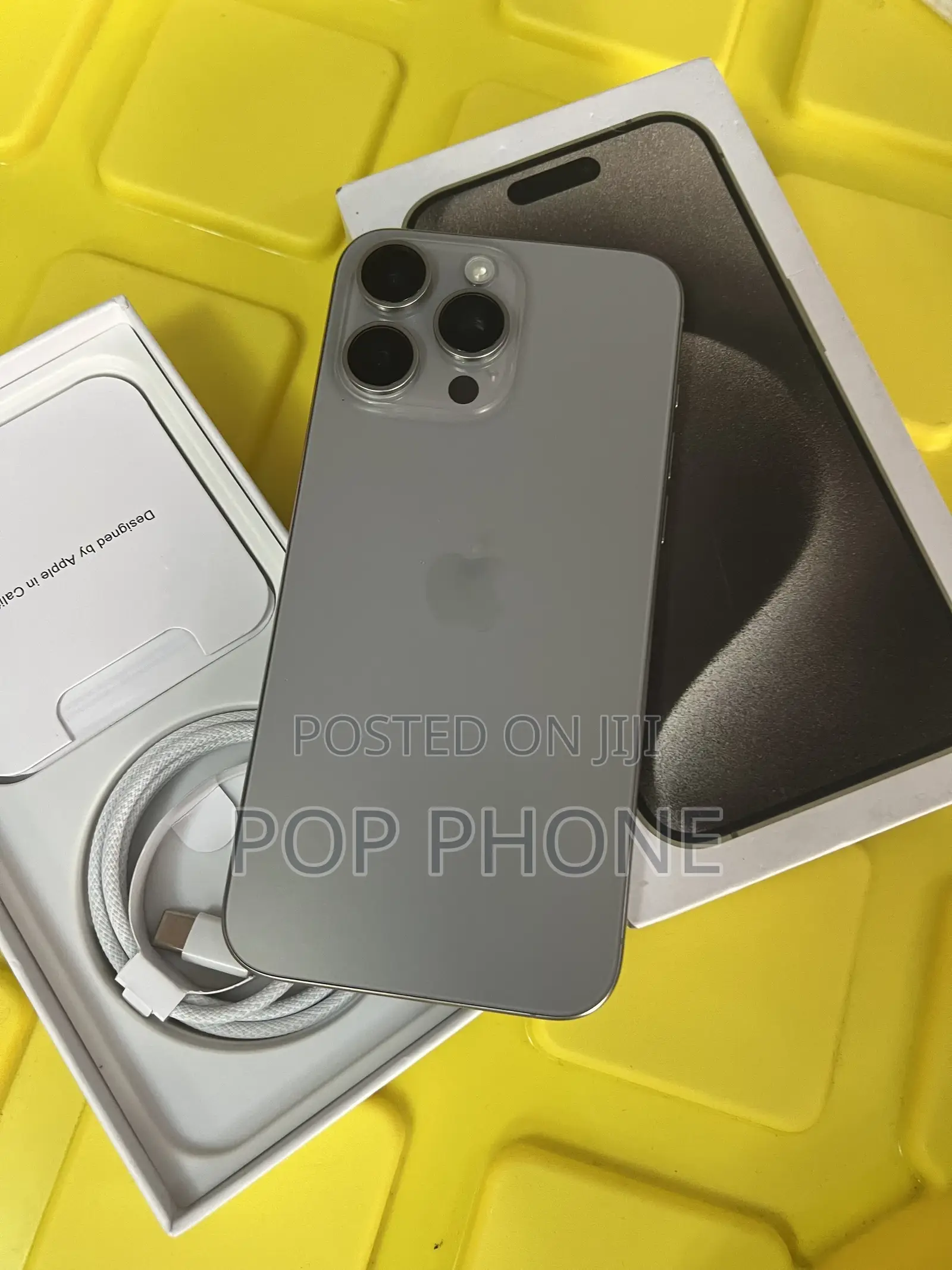 Apple iPhone 15 Pro Max 256 GB Silver
