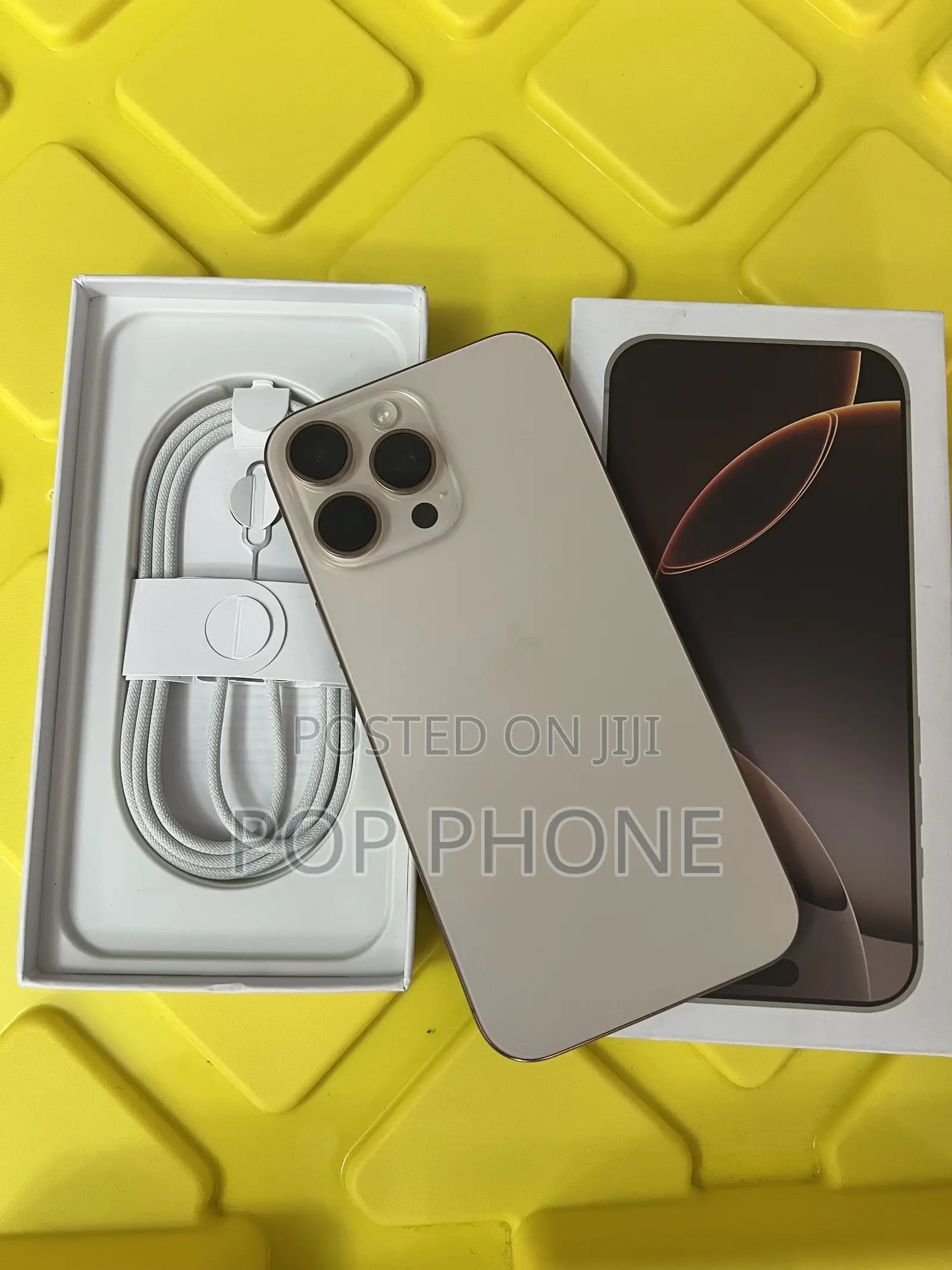 Apple iPhone 16 Pro Max 256 GB Gold