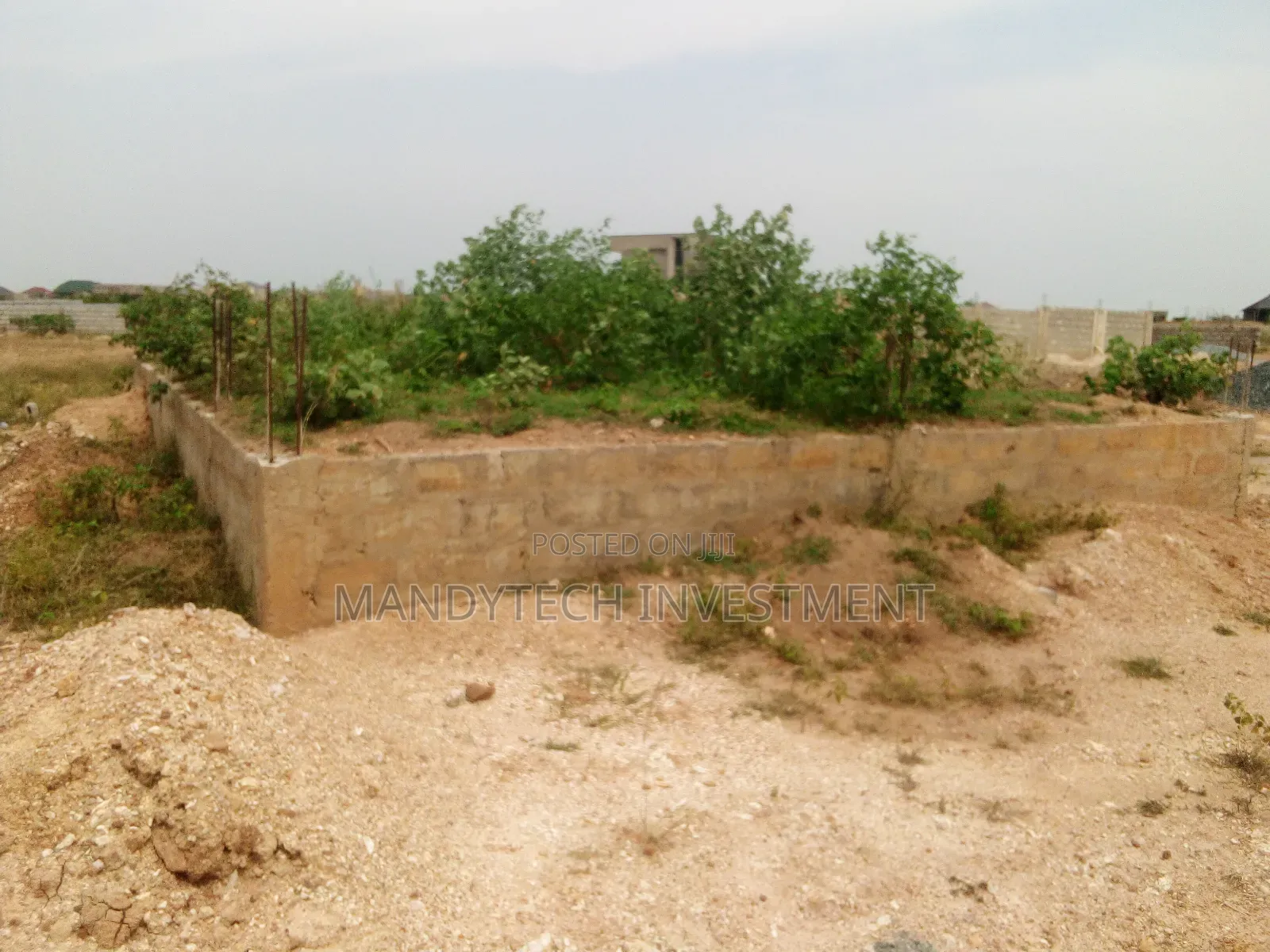 Two Units of Chamber and Hall (Foundation) - Katamanso