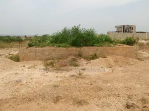 Two Units of Chamber and Hall (Foundation) - Katamanso