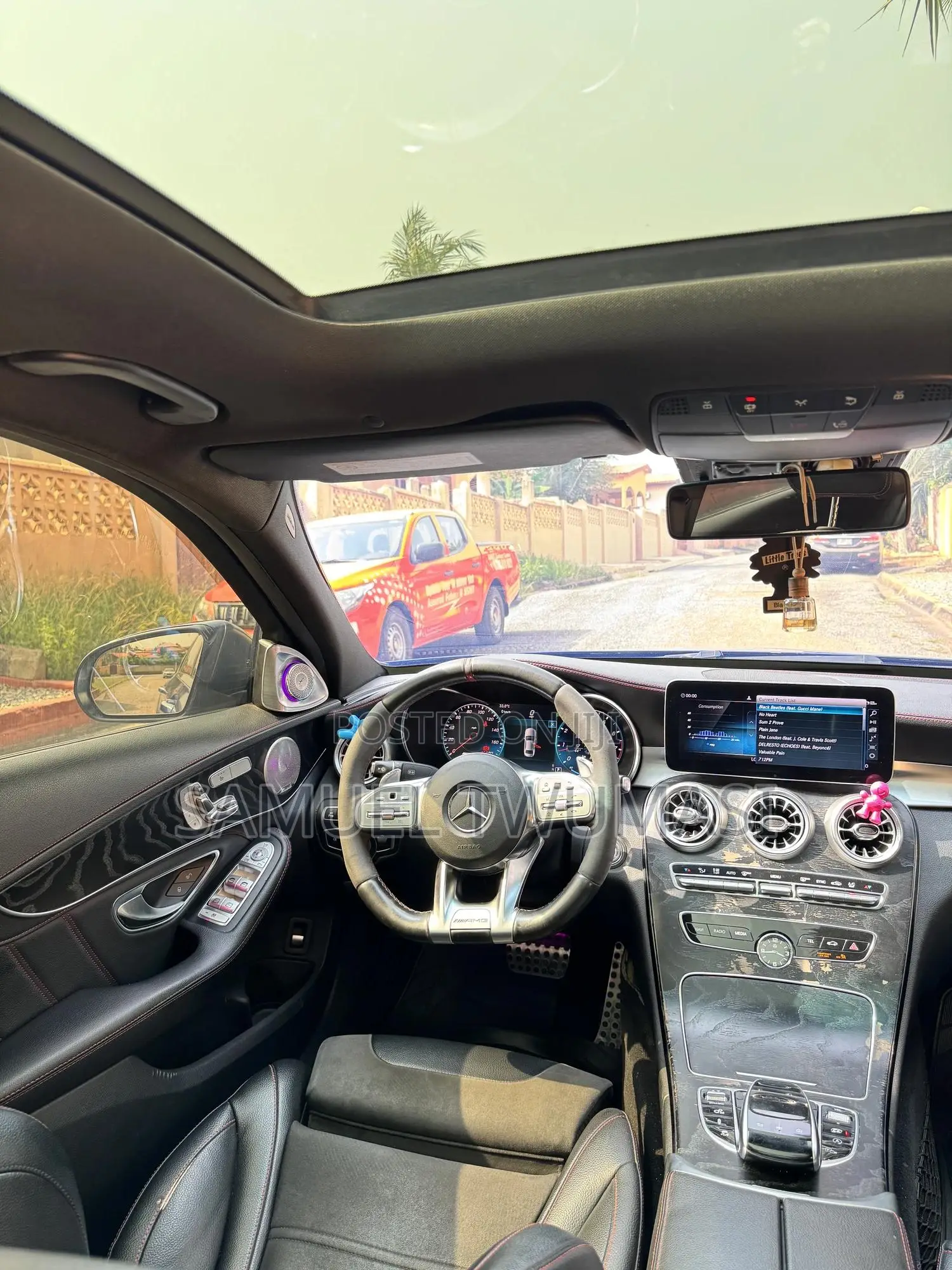 Mercedes-Benz C43 2019 Blue