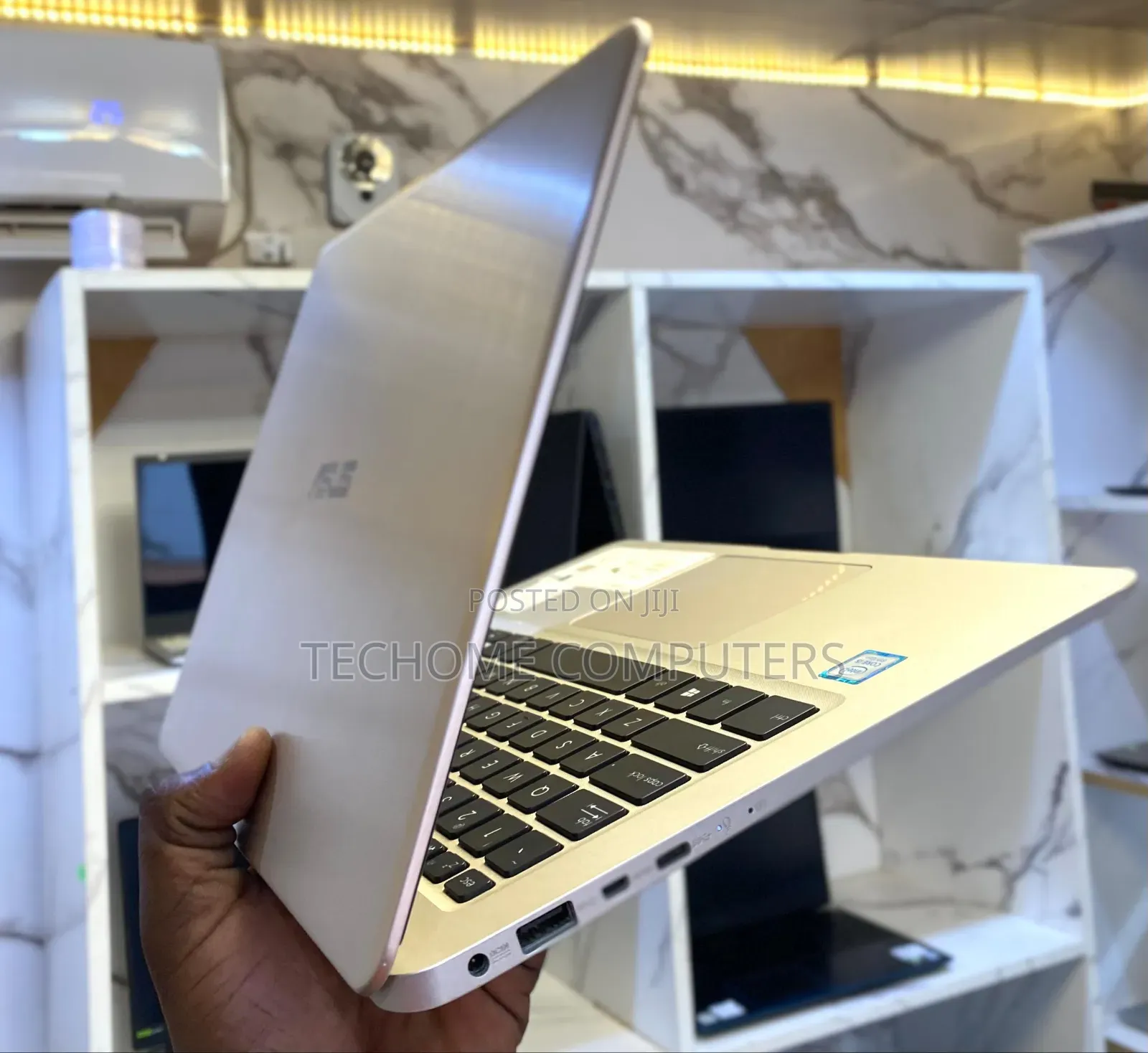 Laptop Asus X455LA 4GB Intel Core I5 SSD 256GB