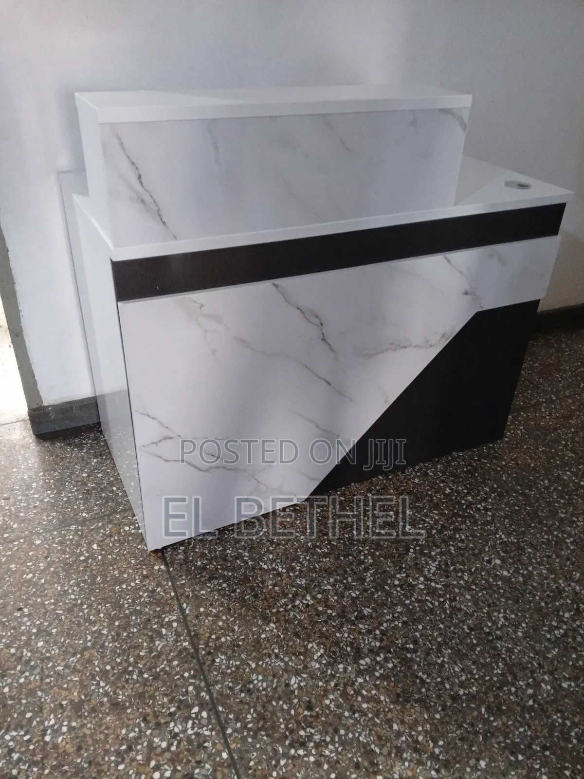 Reception Desk With Wooden Panel Black Cover