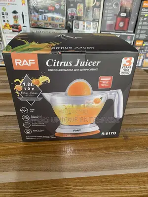 Sleek Raf 40‐Watt Citrus Squeezer