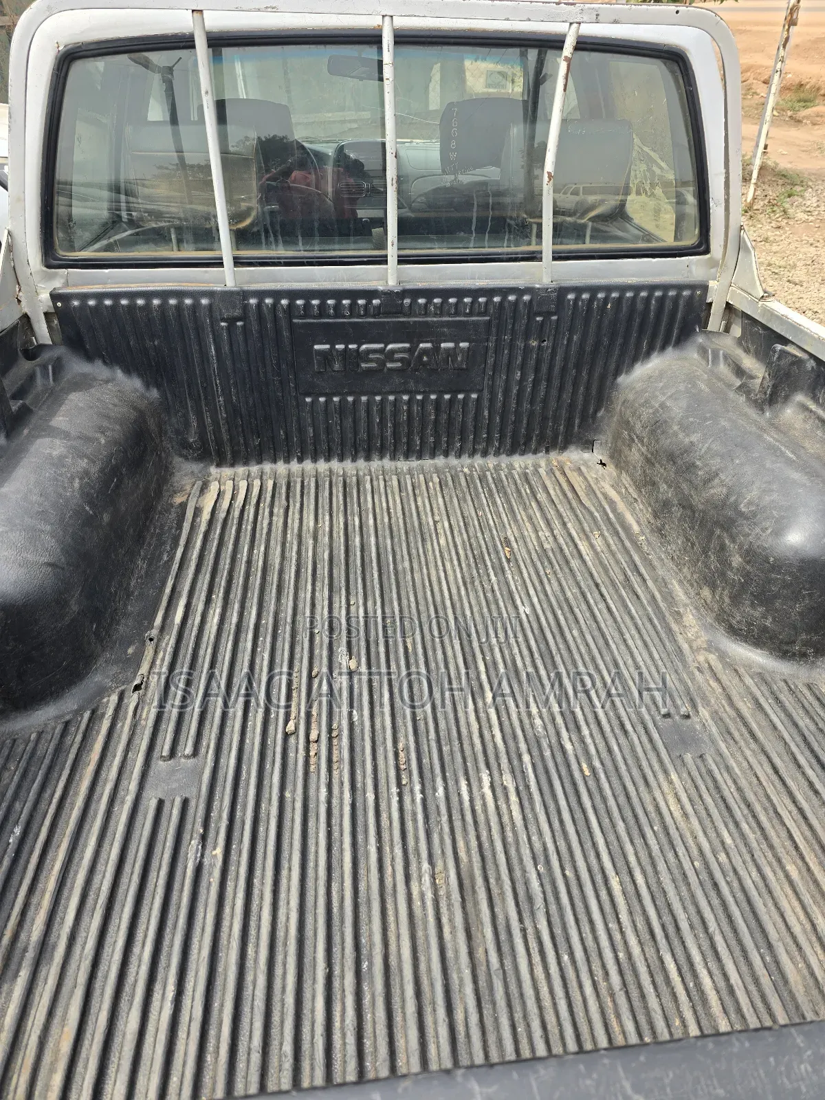 Nissan Hardbody 2000i 2006 Silver