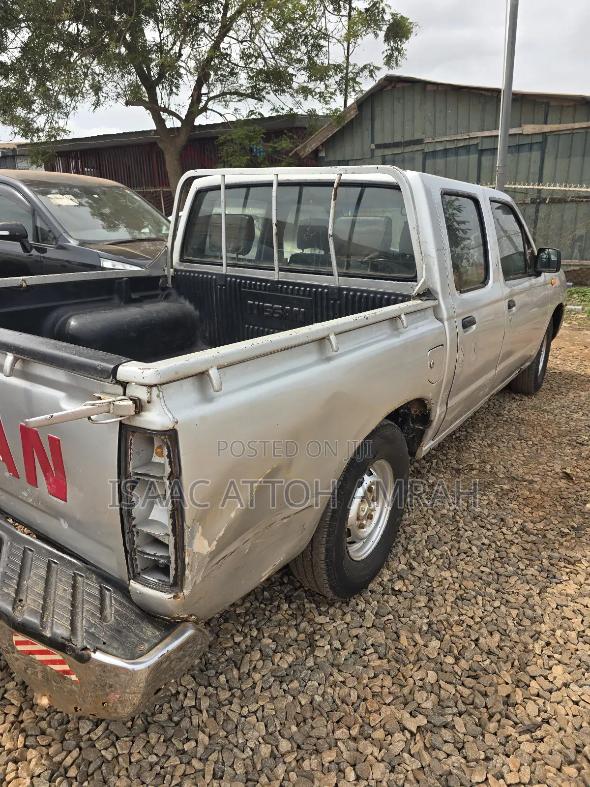 Nissan Hardbody 2000i 2006 Silver