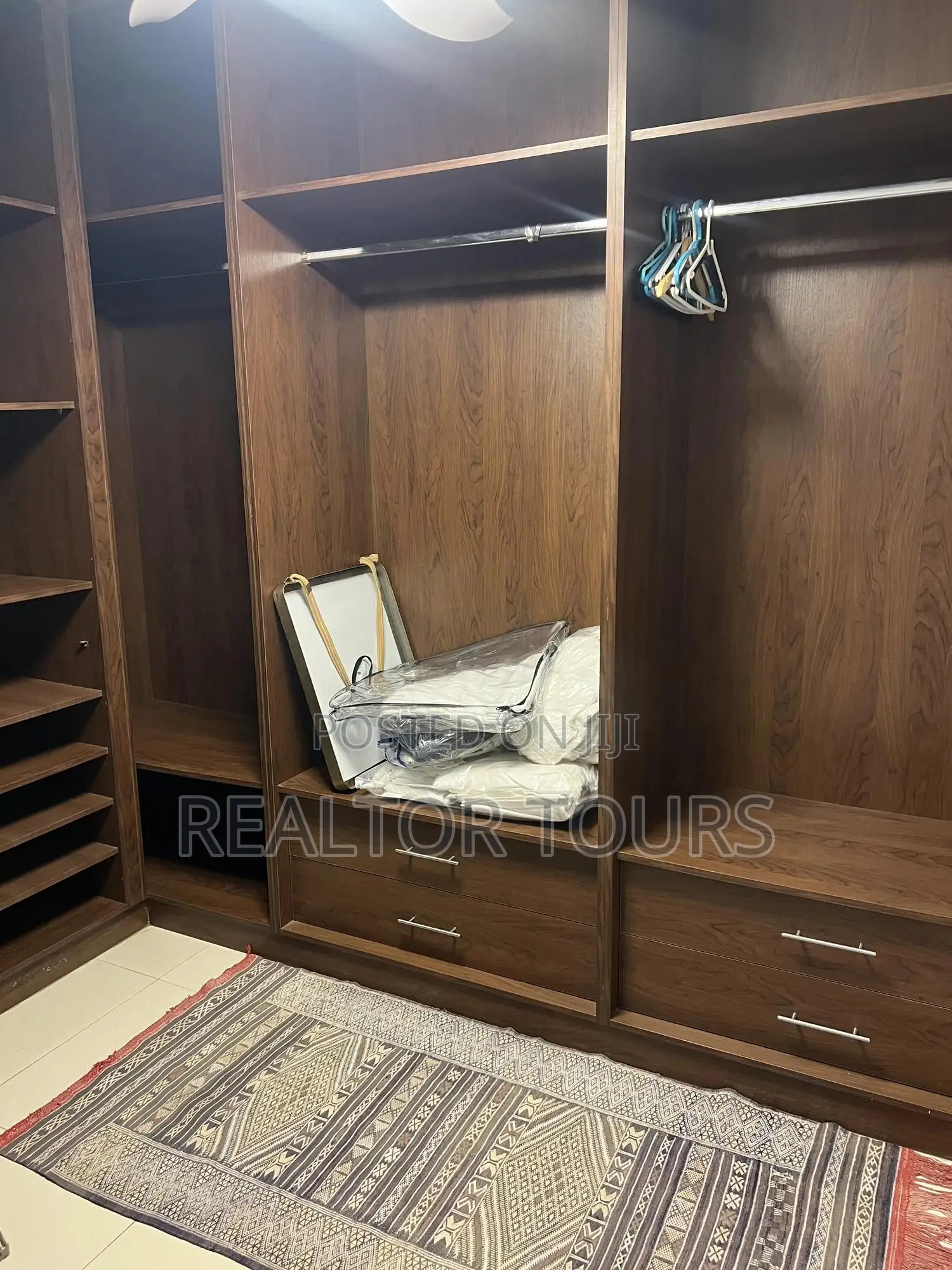 Furnished 4bdrm House in East Legon for rent