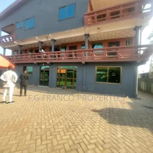16bdrm House in Kg Franco Properties, Spintex for rent
