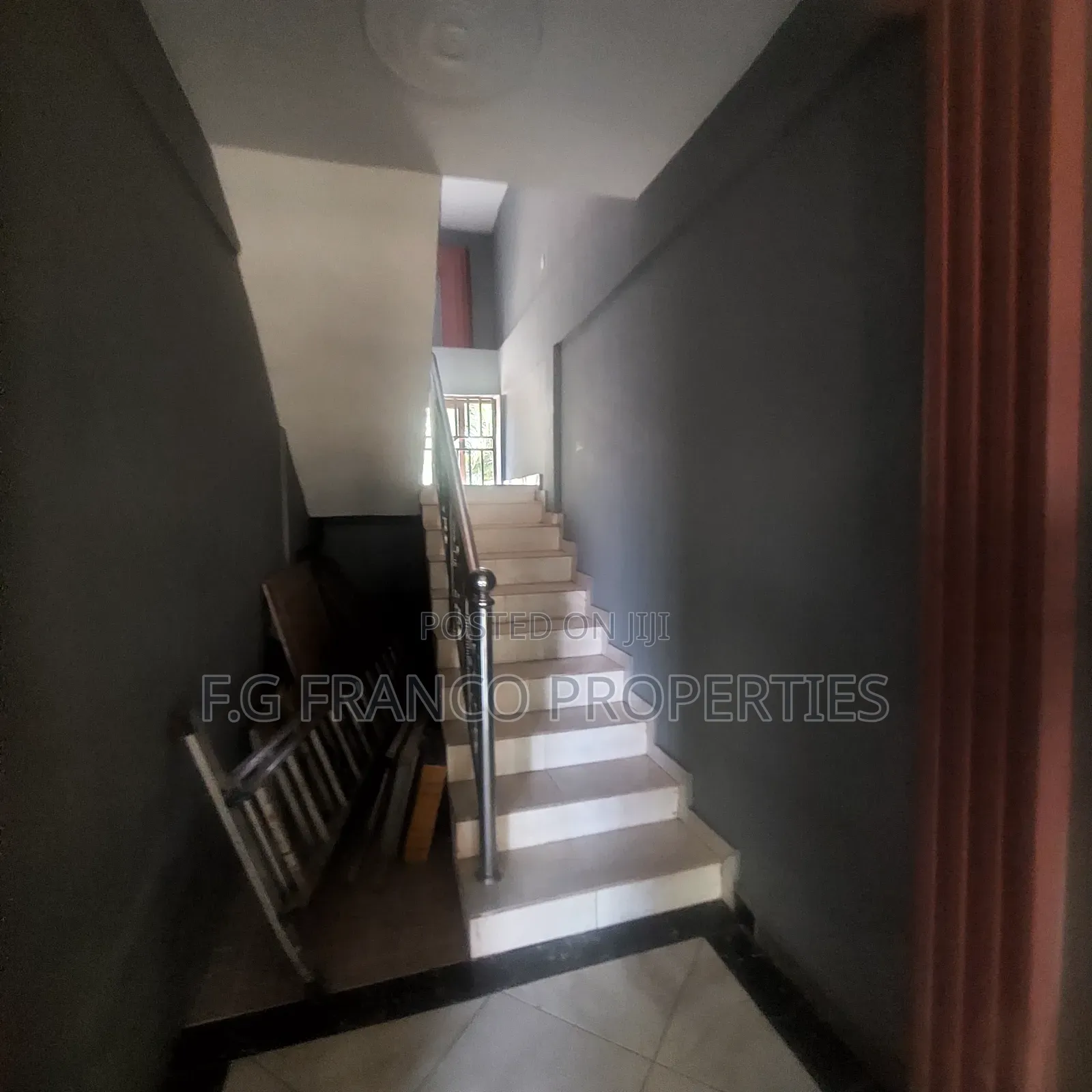 16bdrm House in Kg Franco Properties, Spintex for rent