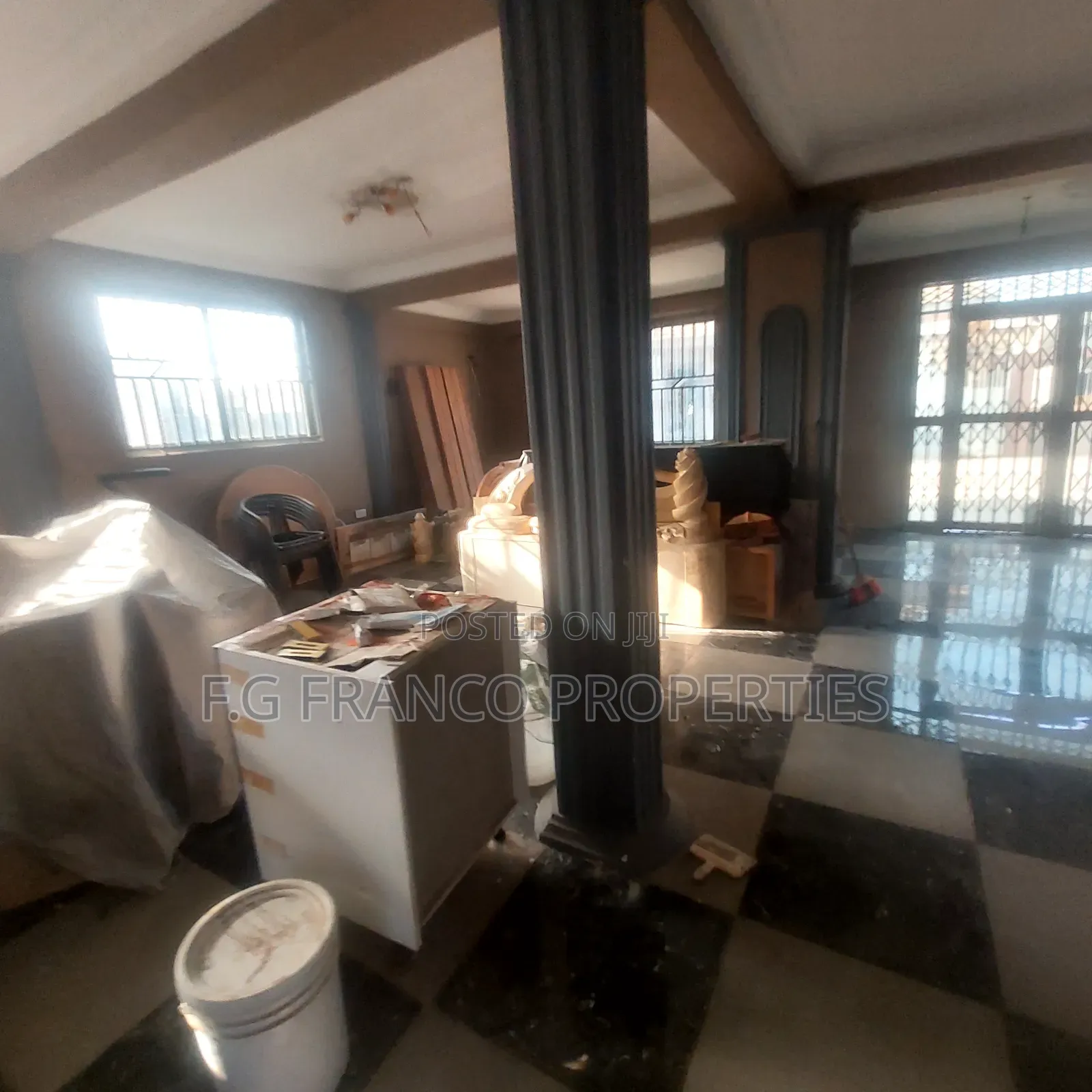 16bdrm House in Kg Franco Properties, Spintex for rent