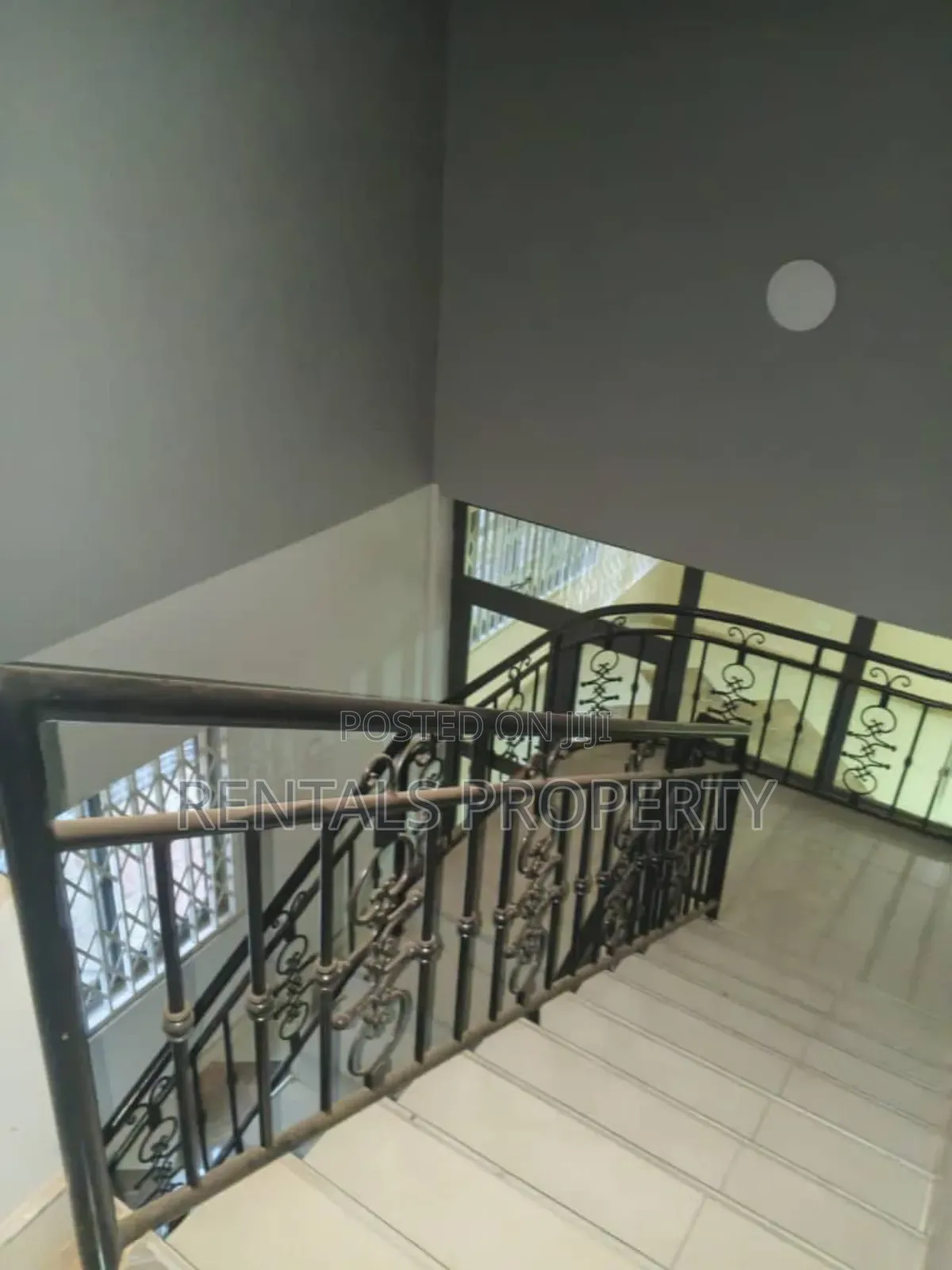 5bdrm House in Oyarifa for rent