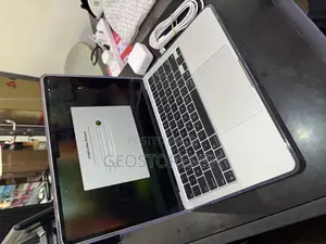 Laptop Apple MacBook Air 2025 M4 13-Inch 16GB Apple M4 SSD 256GB