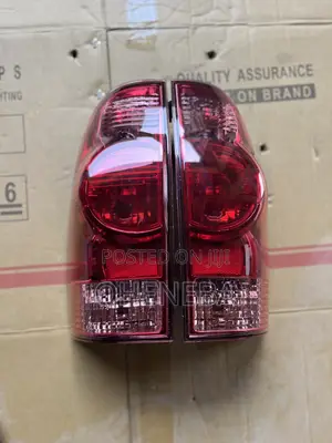 Toyota Tacoma 2006 Taillight