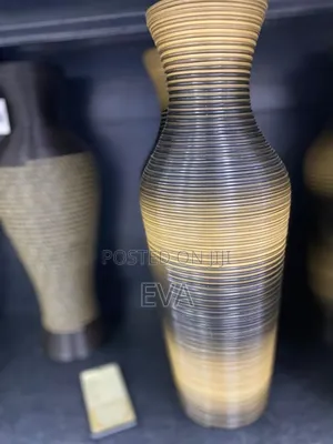 Weaved Flower Vase