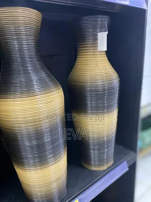 Weaved Flower Vase