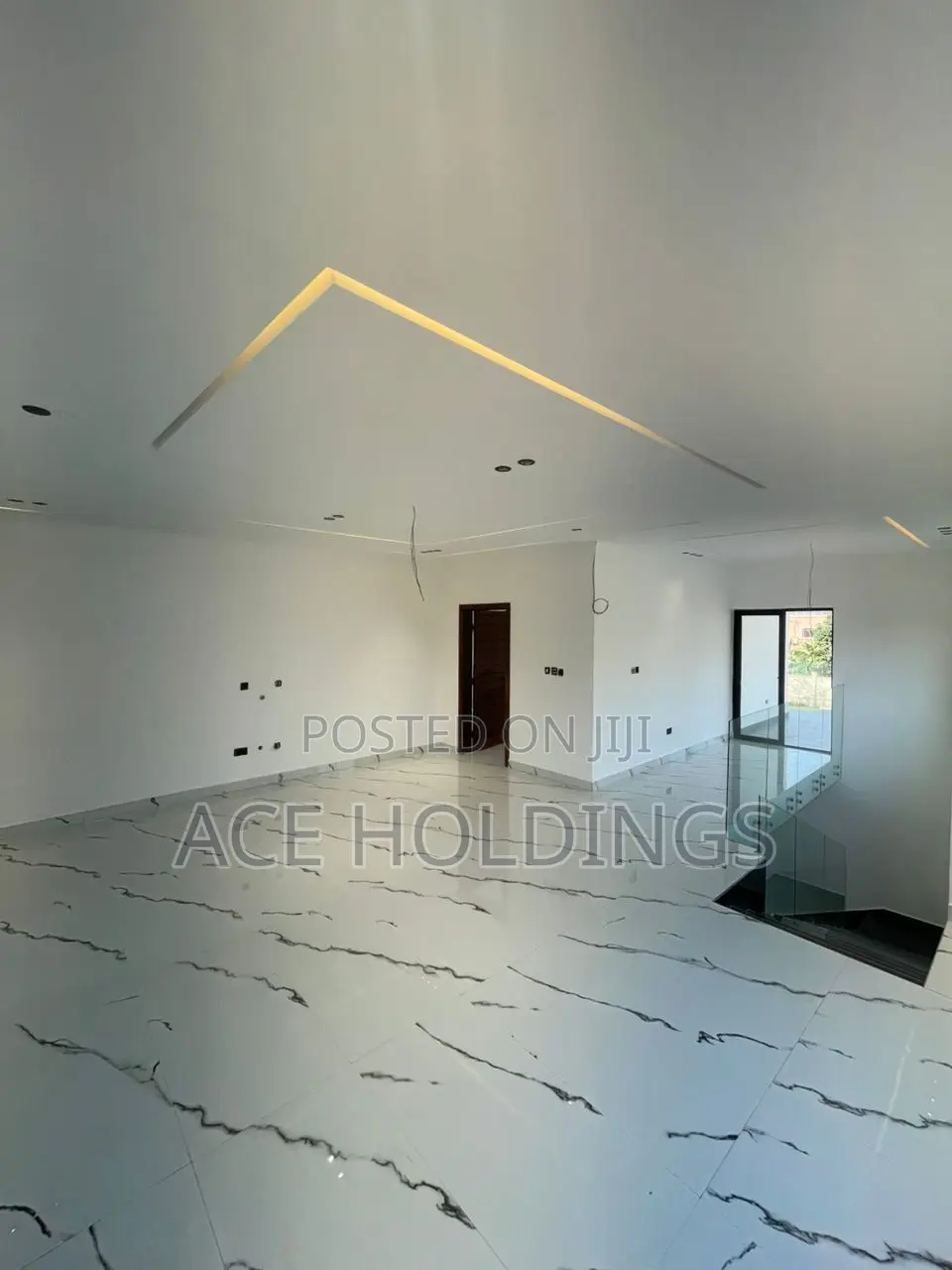 4bdrm Mansion in Ayi Mensah, Ga East Municipal for sale