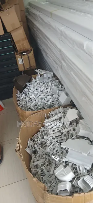 Bulk of PVC Rain Gutter Hooks