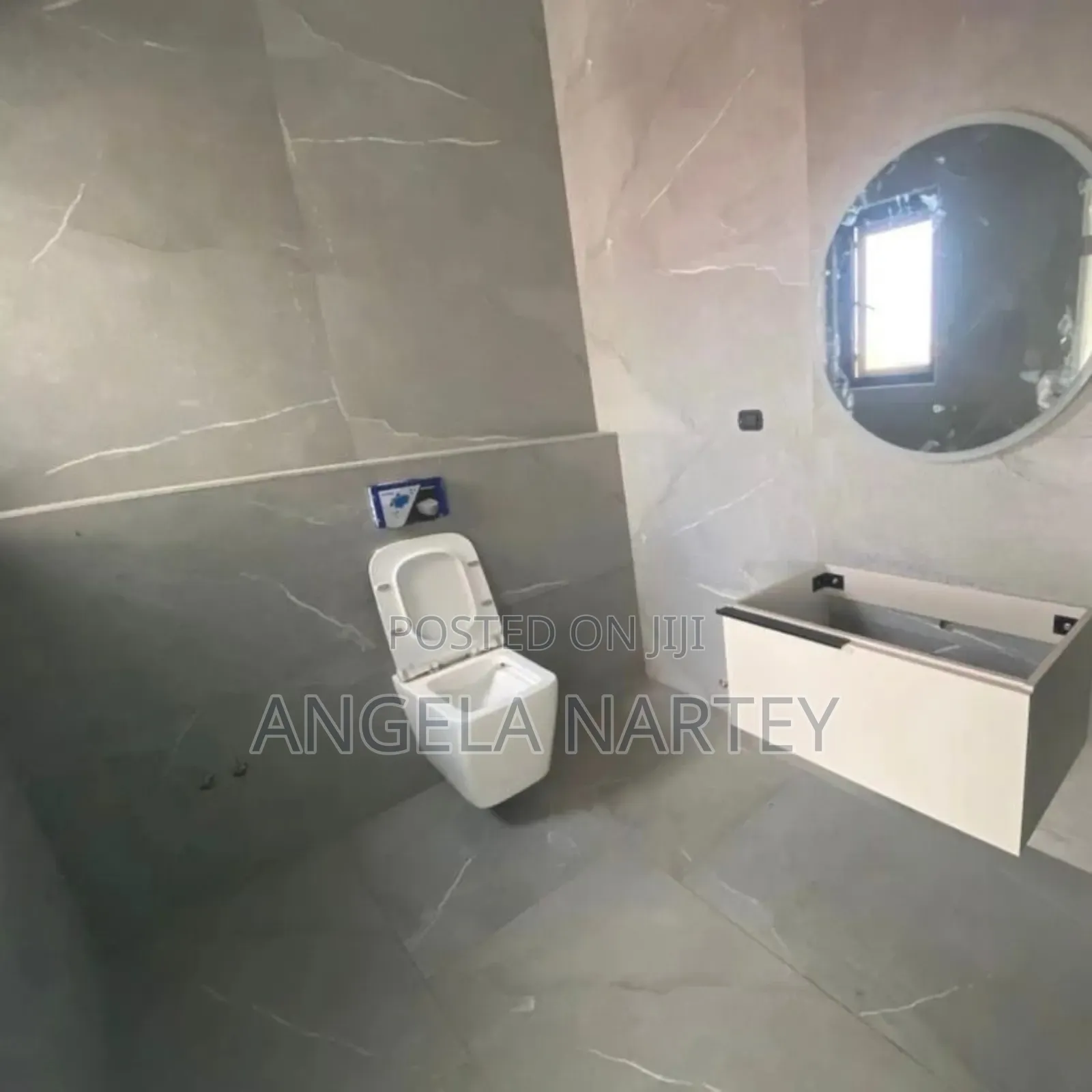 4bdrm House in Pokuase for sale