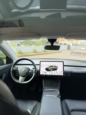 Tesla Model Y 75D kWh Long Range AWD 2022 Green