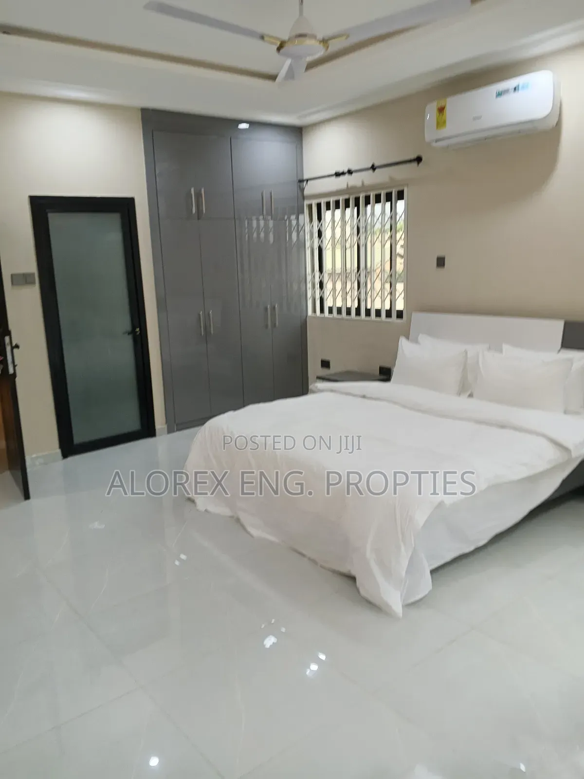 Furnished 4bdrm Townhouse / Terrace in Ashieyie, Adenta for rent