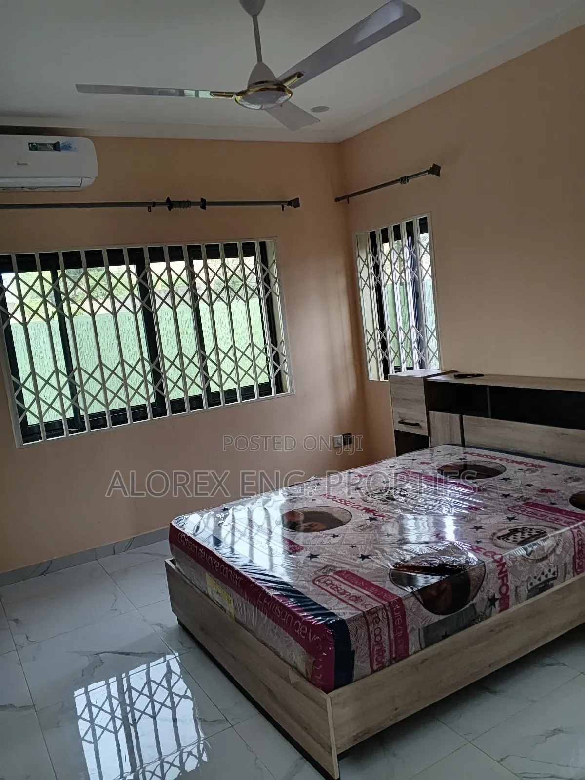 Furnished 4bdrm Townhouse / Terrace in Ashieyie, Adenta for rent