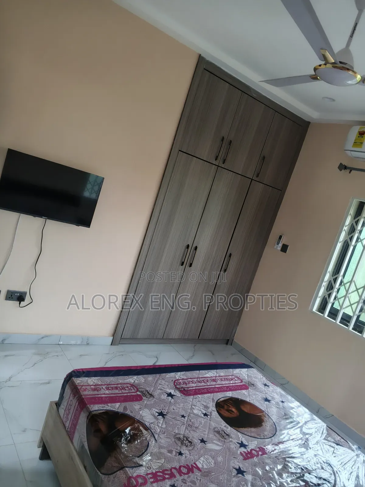 Furnished 4bdrm Townhouse / Terrace in Ashieyie, Adenta for rent