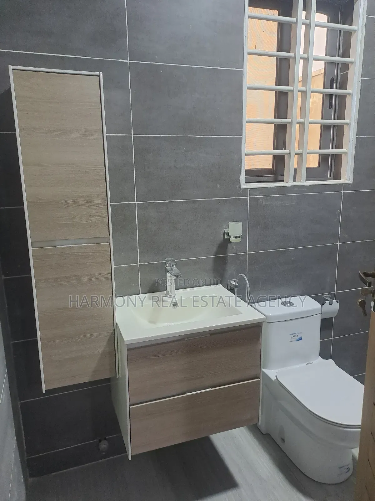 4bdrm House in Kwabenya for sale