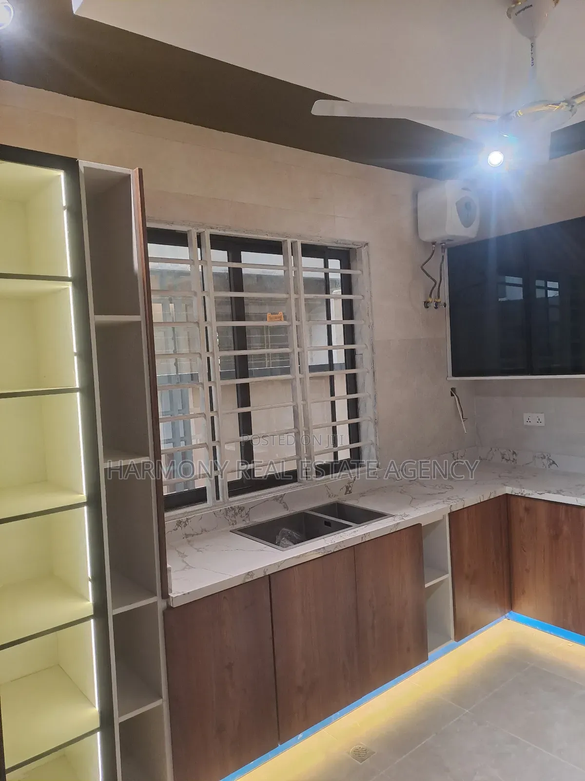 4bdrm House in Kwabenya for sale